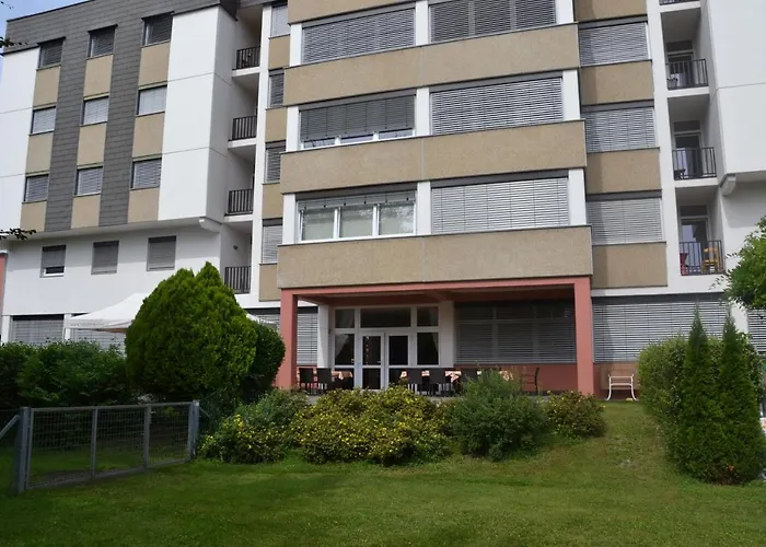 Mladinski Dom - Hostel
